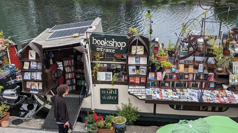 Word on the Water — London, England