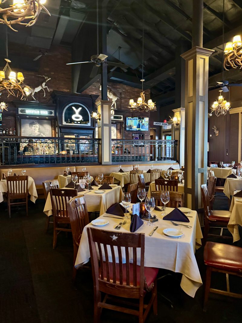 Skillet Mushrooms With Herbs