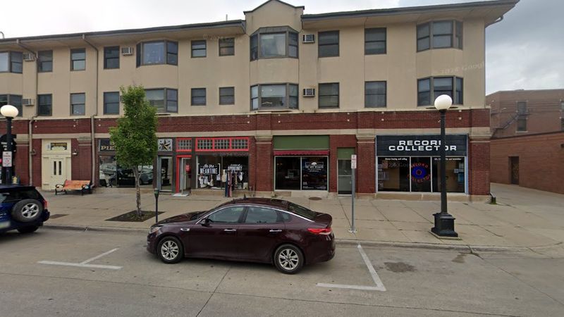 Wander the Iowa Avenue Literary Walk