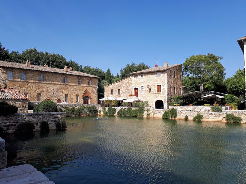 Bagno Vignoni — Spa Village amid Vines and Groves