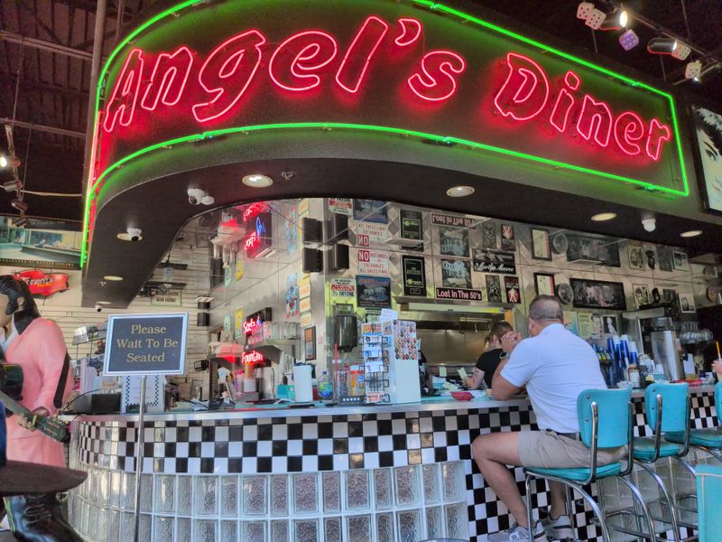 Johnny Angel’s Diner – Jacksonville
