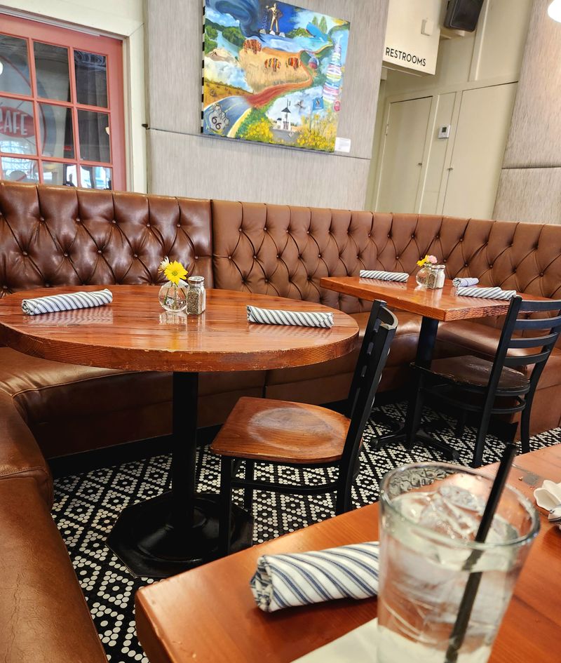 Sunday Brunch Vibes, Dialed In