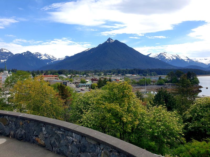 Mount Verstovia Hike