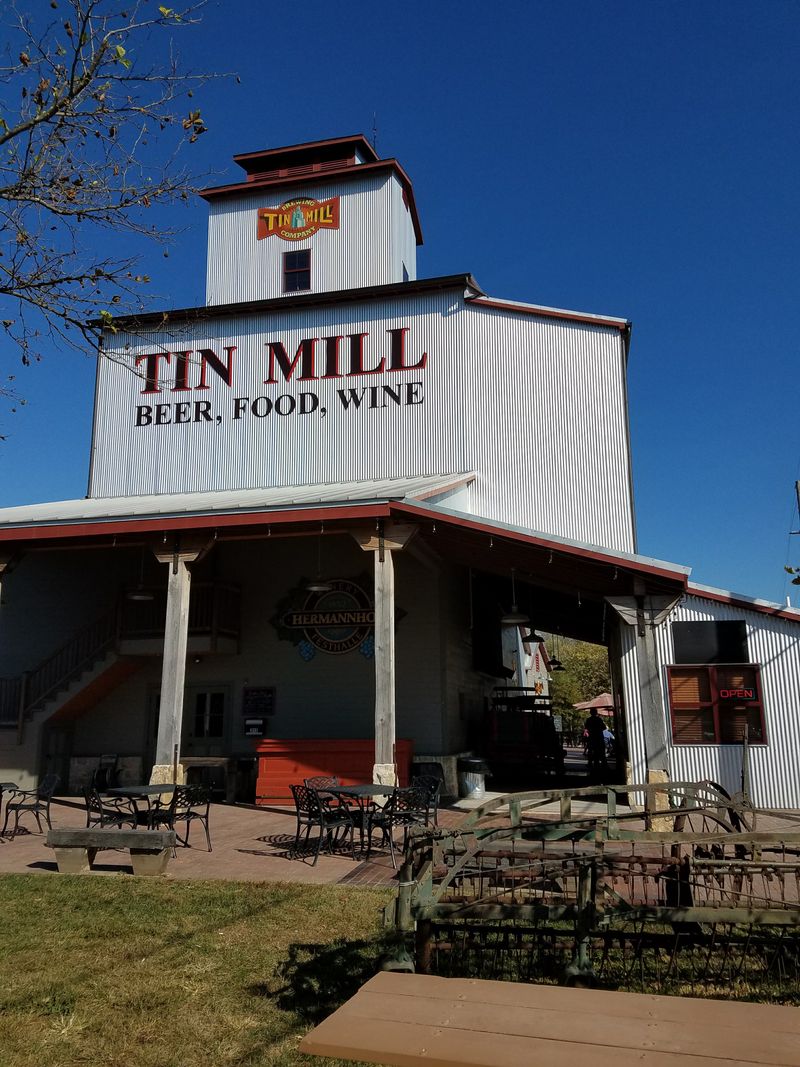 Tin Mill Restaurant (Hermann)