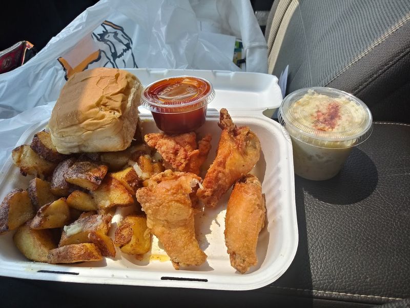 Neighborhood Flavor Around The Counter