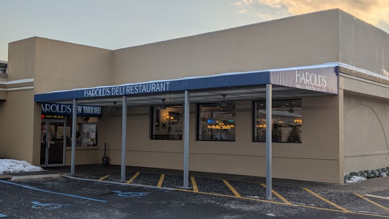 Parking, Access, And Nearby Stops