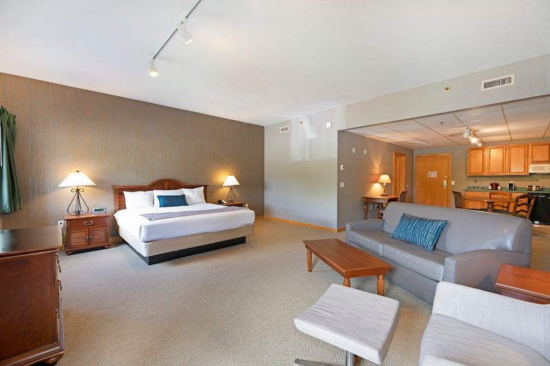 Rooms, Chalets, and Houses: Lodging for Every Group