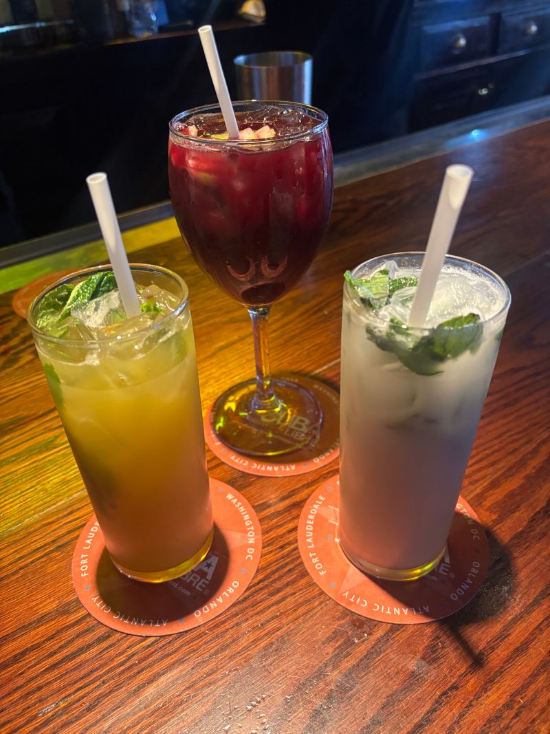 Happy Hour And Mojito Monday