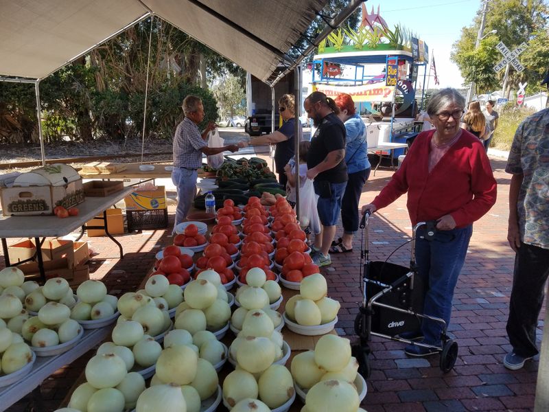 Local Markets and Citrus Heritage