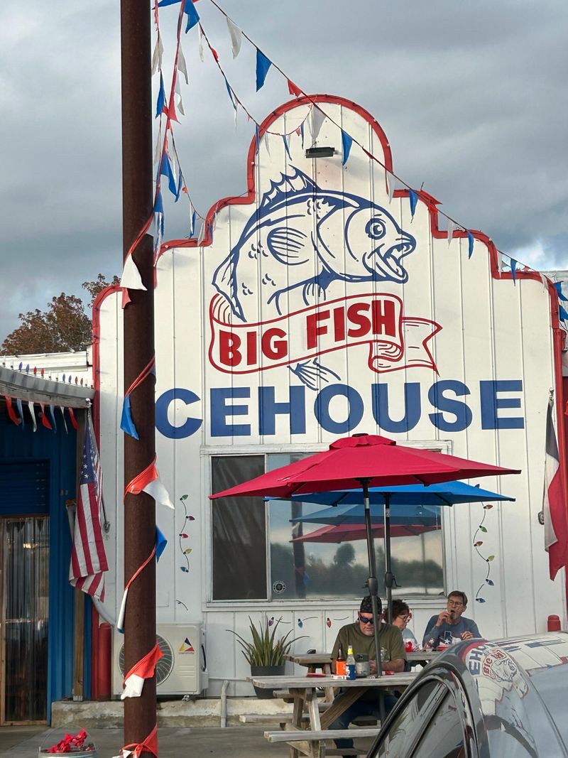 Waterfront Views That Set the Mood