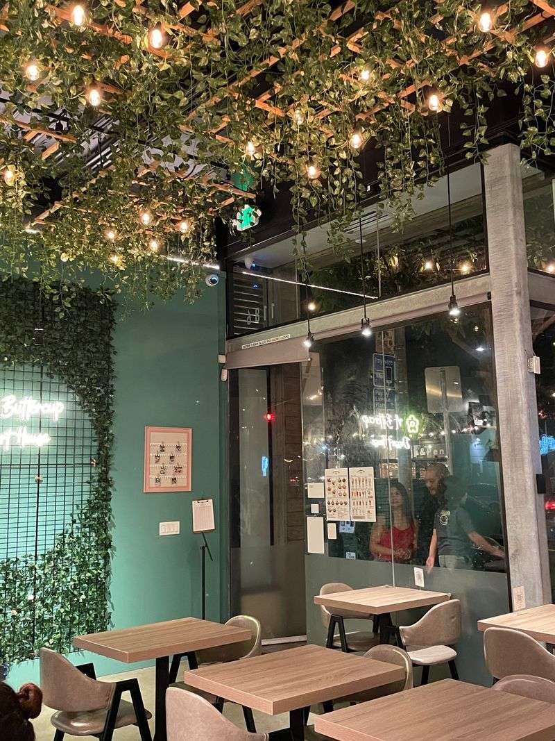 A Buttercup Dessert House - San Francisco, California