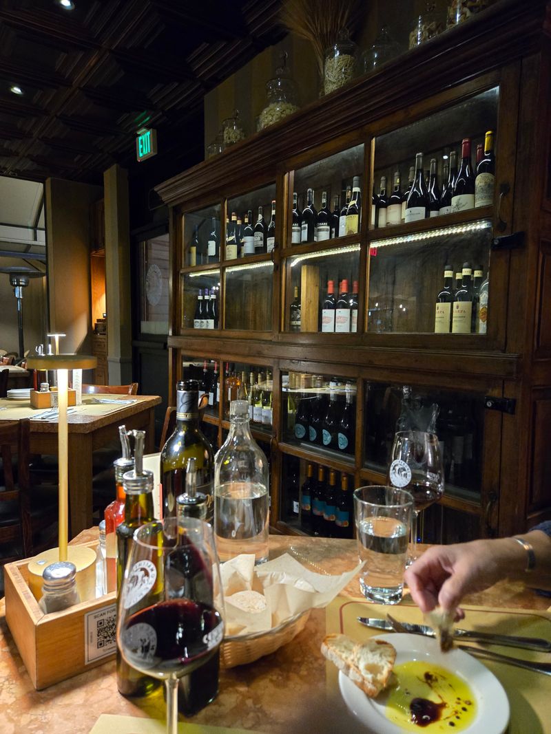 BYO Wine And Corkage Tips