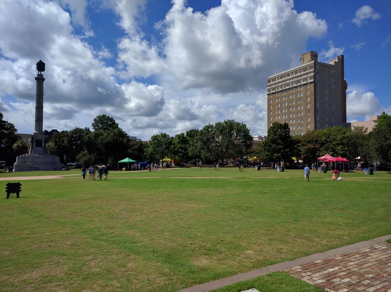 Charleston County Courthouse & Washington Square