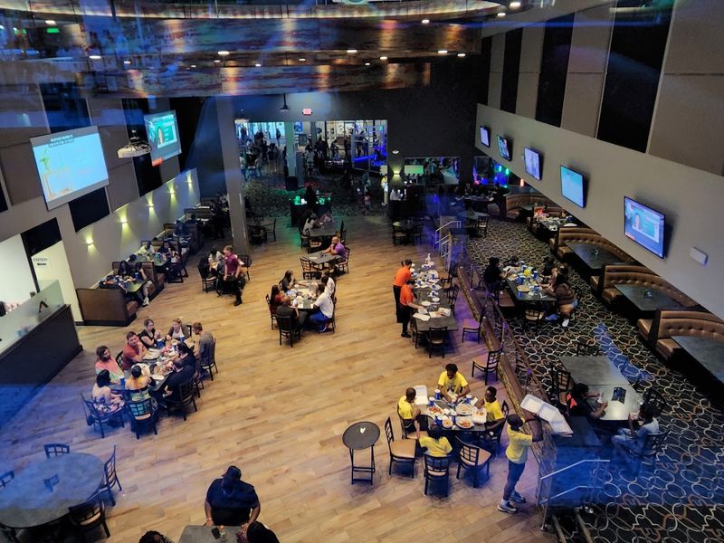 The Restaurant and Dining Options On-Site