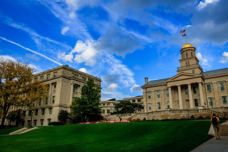 Stroll the University of Iowa Campus