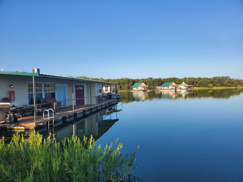 Planning Your Floating Cabin Stay