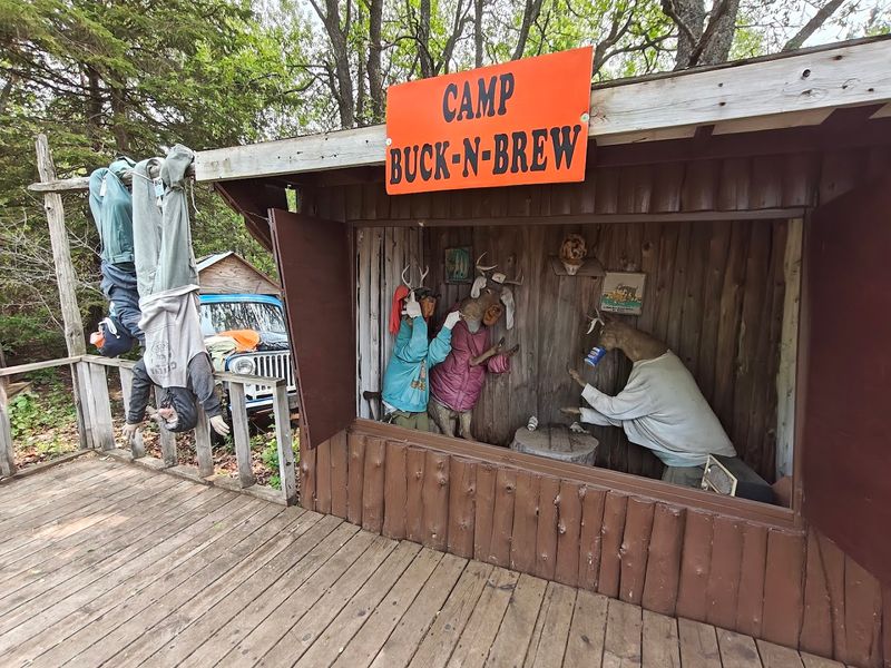 Local context and nearby routes