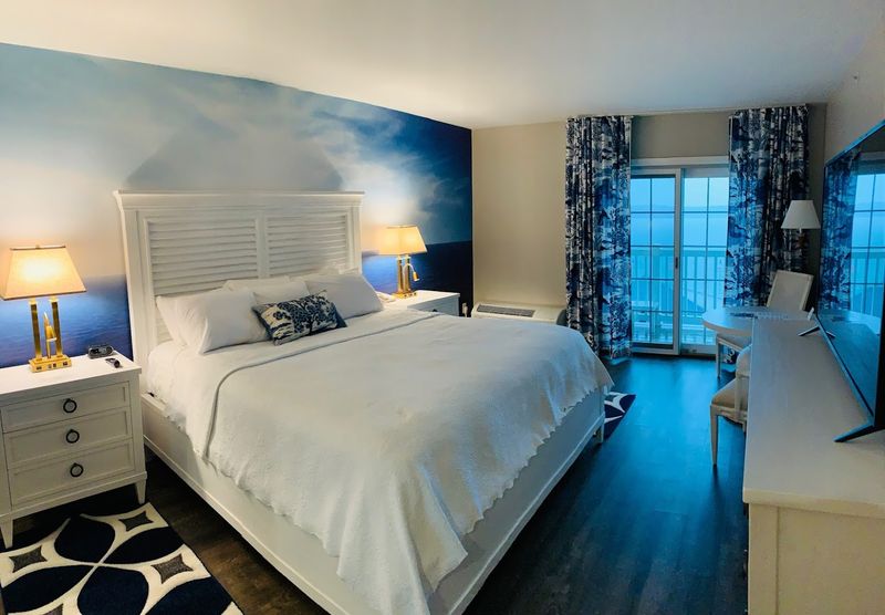 Rooms, Suites, and Those Cozy Extras