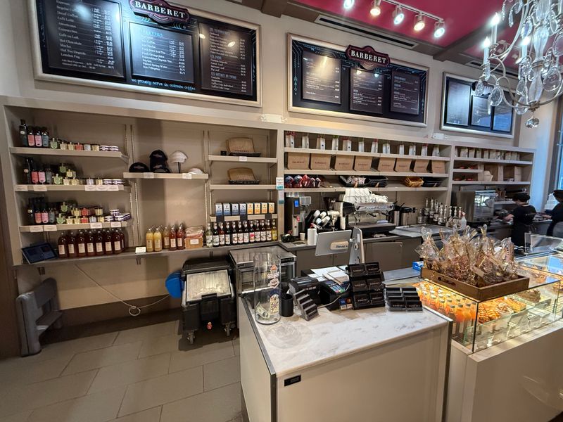 Vécu (formerly Bistro Barberet & Bakery)