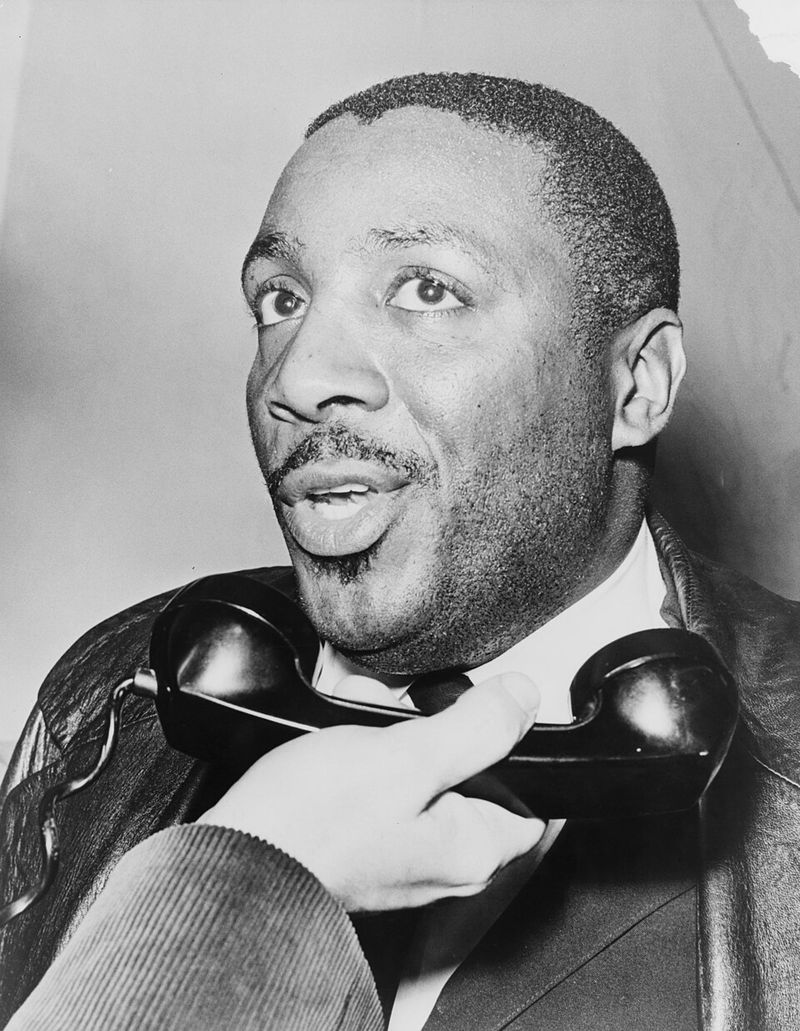 Dick Gregory - Civil rights with a mic