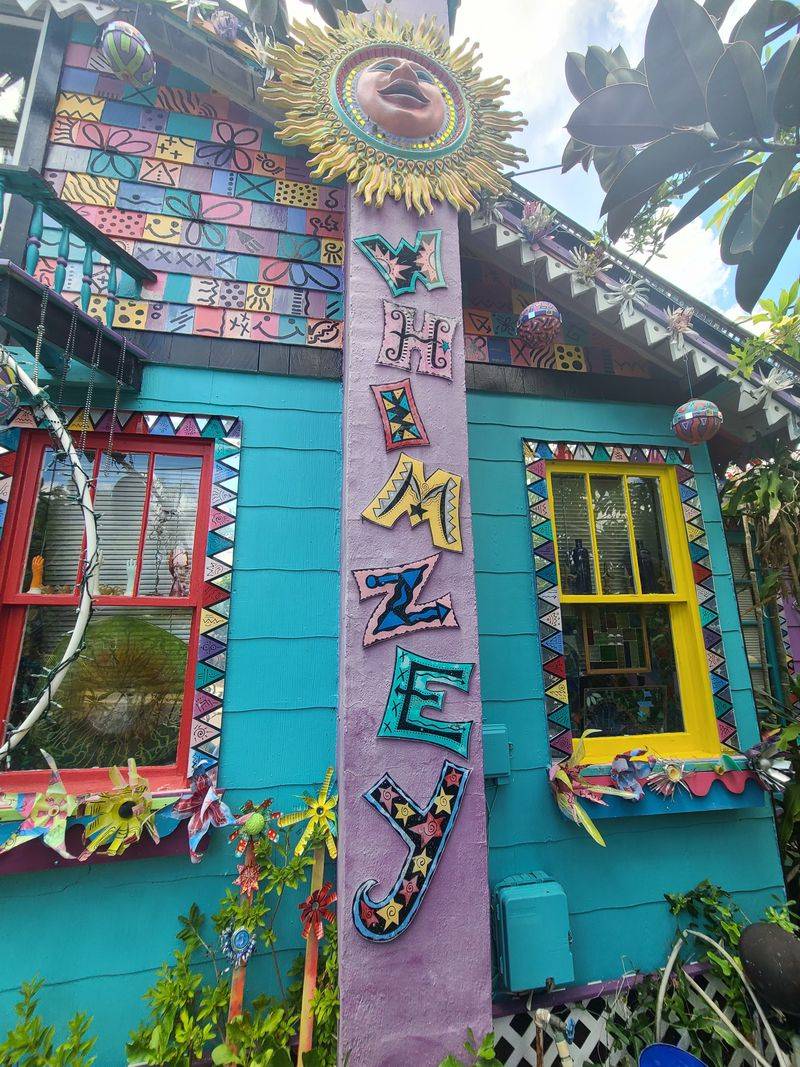 Neighborhood Arrival Moment