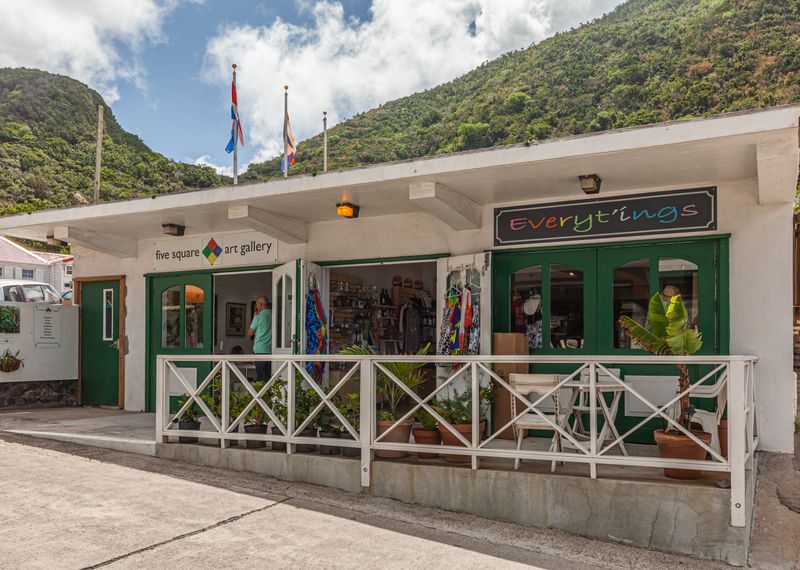 Saba Lace And Island Made Keepsakes