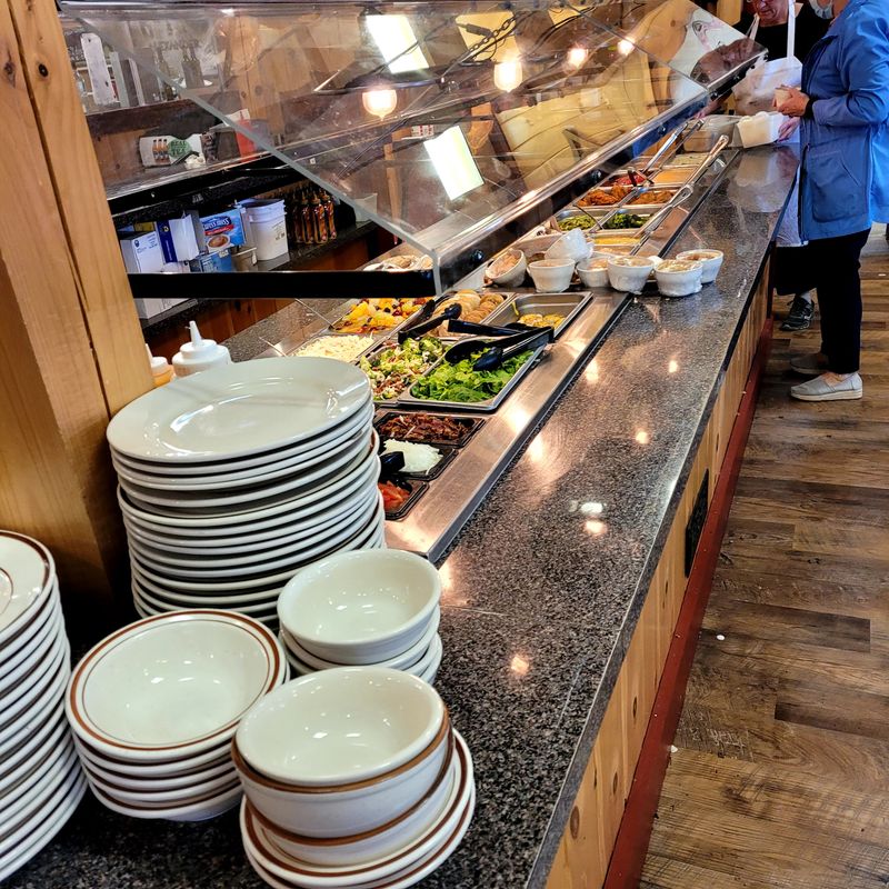 Fresh-Baked Dinner Rolls Still Warm