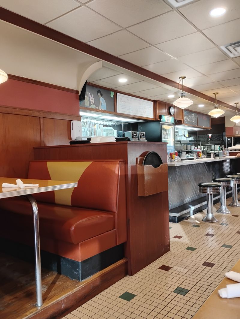 Retro Room, Real People