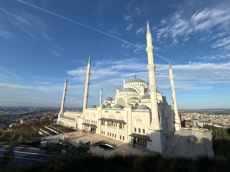 Çamlıca Mosque — Istanbul