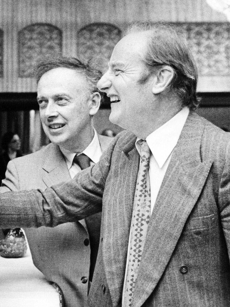 James Watson & Francis Crick - DNA's Double Helix Structure