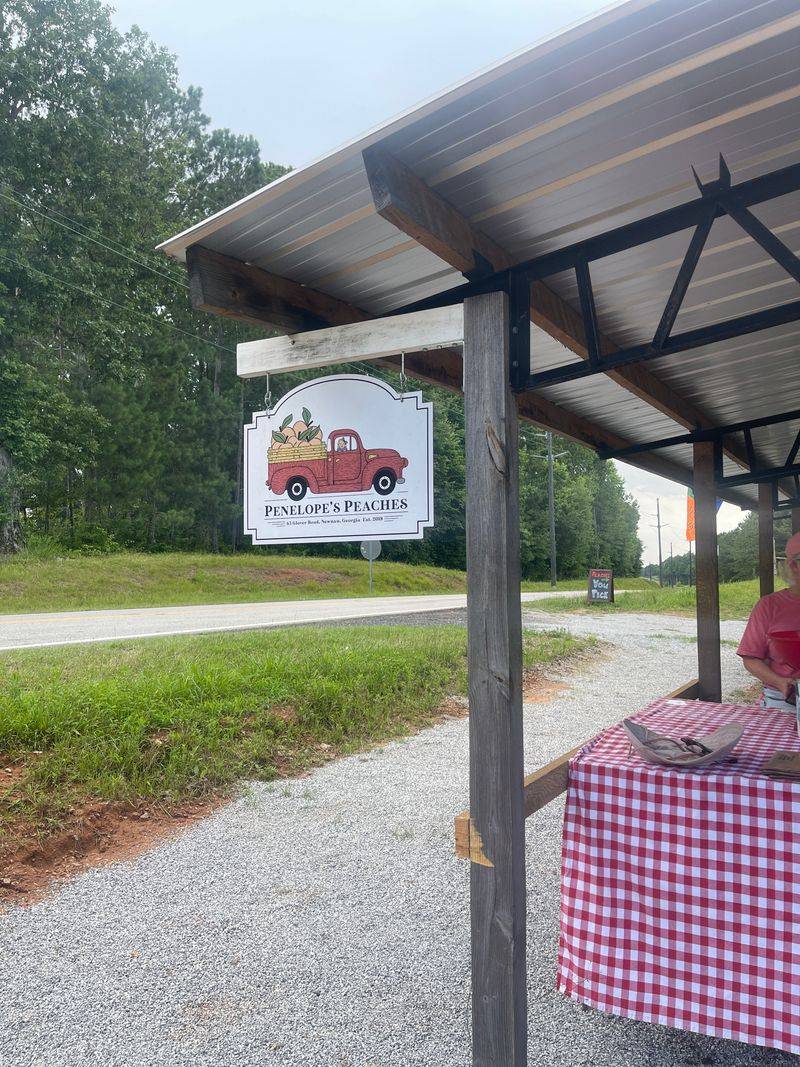 Penelope's Peaches, Farm Stand in Newnan