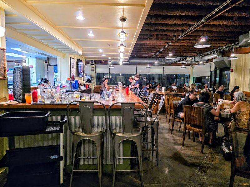 Hawaii – Kalua Pork Sandwich