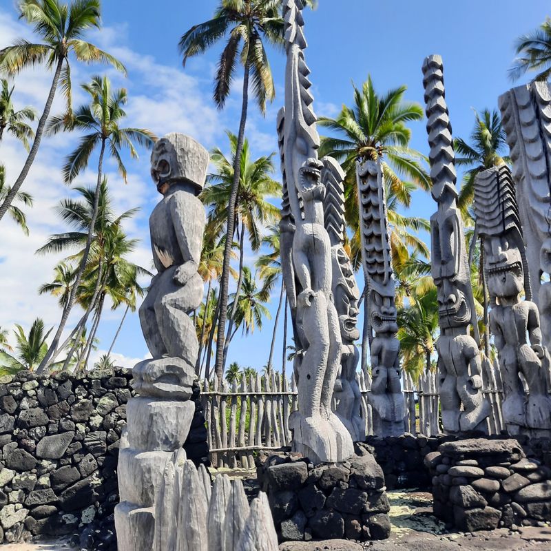 Step into ancient Hawaiian history at Puʻuhonua o Hōnaunau National Historical Park