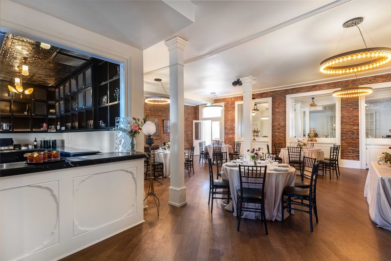 Dining Room Brunch Strategy