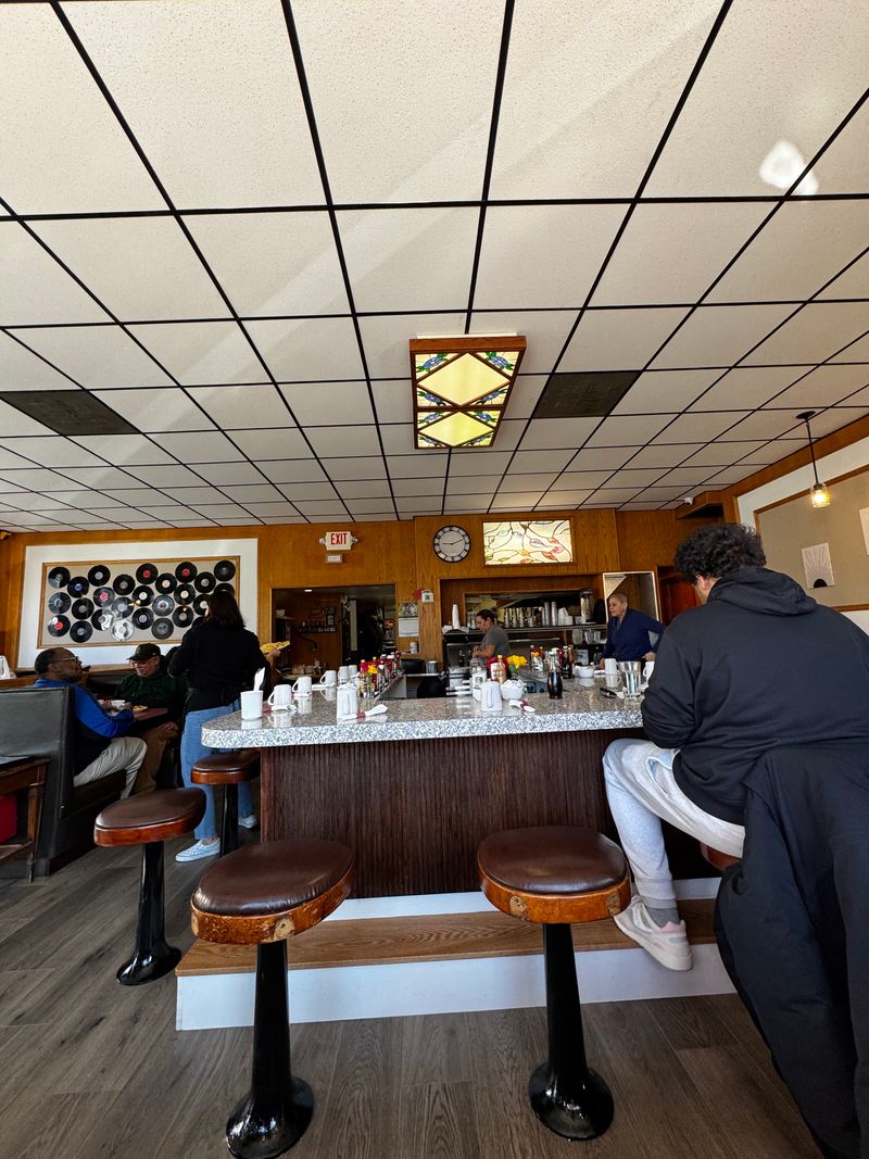 Little Corner Restaurant