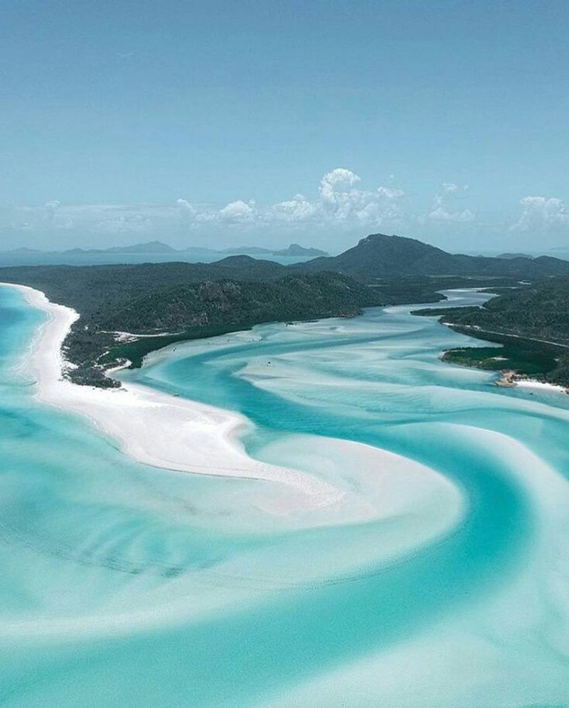 Whitehaven Beach, Whitsundays, Australia: Pure white magic