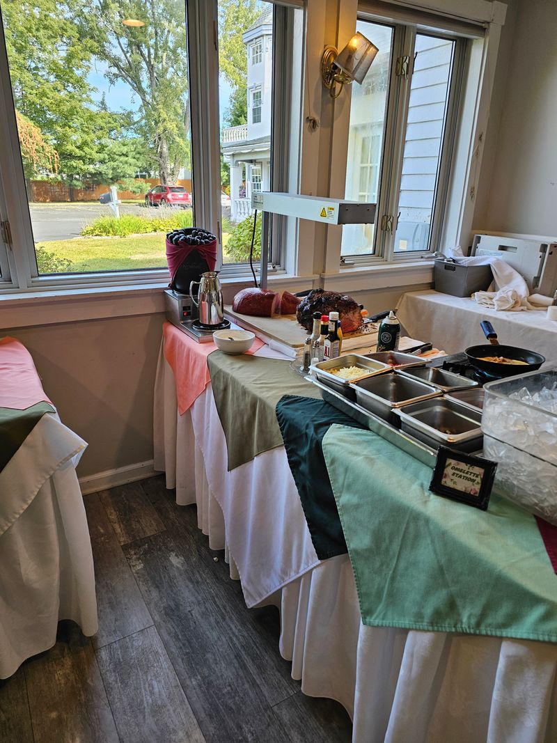 Nutmeg Restaurant and Banquet — East Windsor, CT