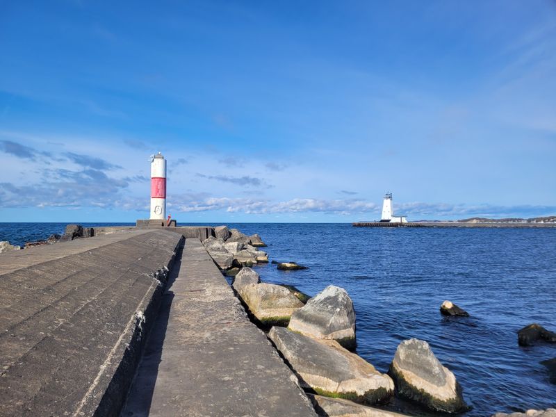 Ludington – Lighthouse and Lake Air