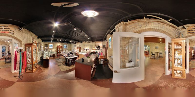 Mercato Shopping Under Brick Arches