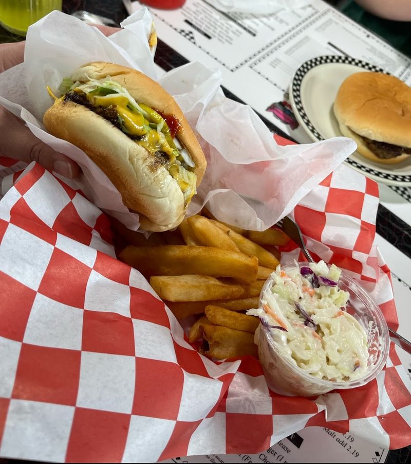 Fries, Coleslaw, and the Sides That Steal the Show