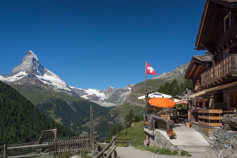 Findeln Alpine Chalets & Dining with Views