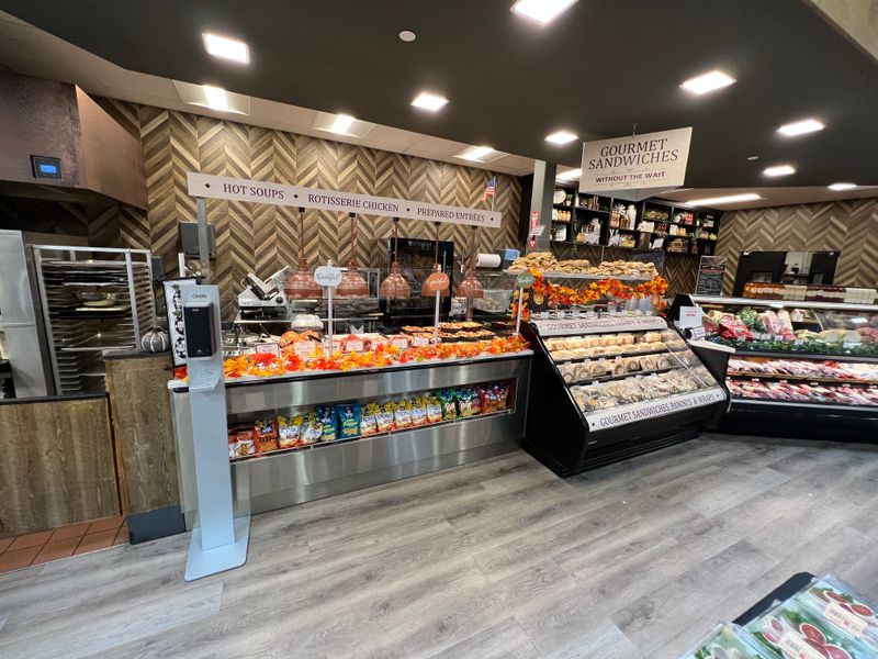 Deli Classics: Cold Cuts and Signature Heroes