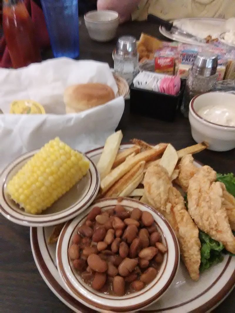 Rolls and Cornbread Worth Fighting Over