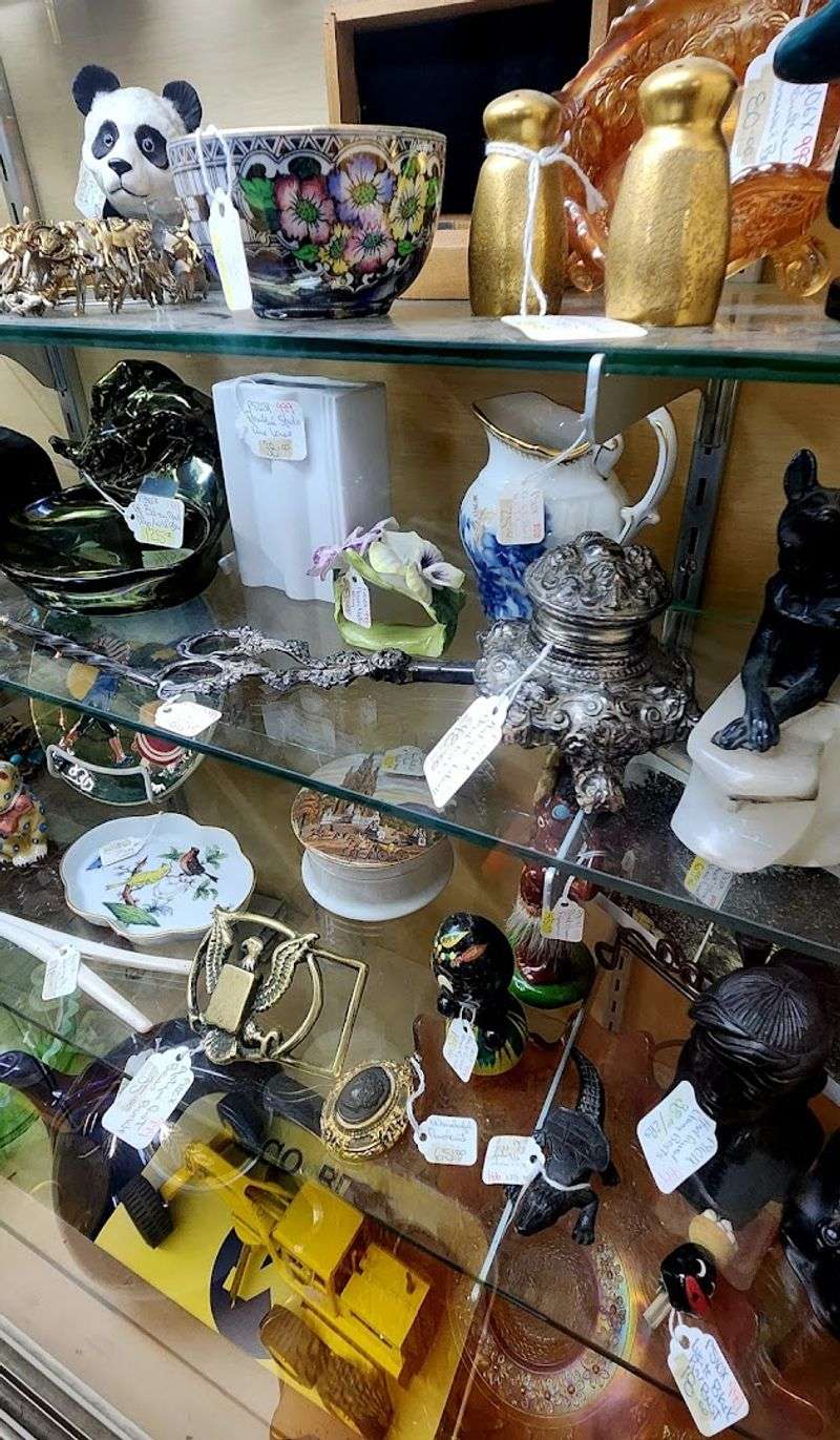 Local Flavor and Corridor Context