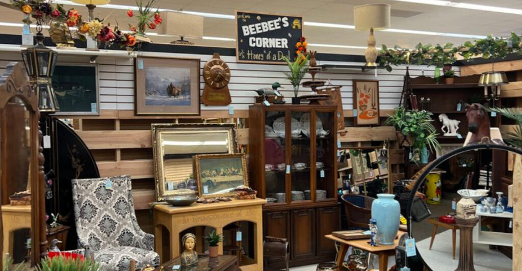 It’s Hard to Believe a Vintage Store This Big Exists in Oklahoma