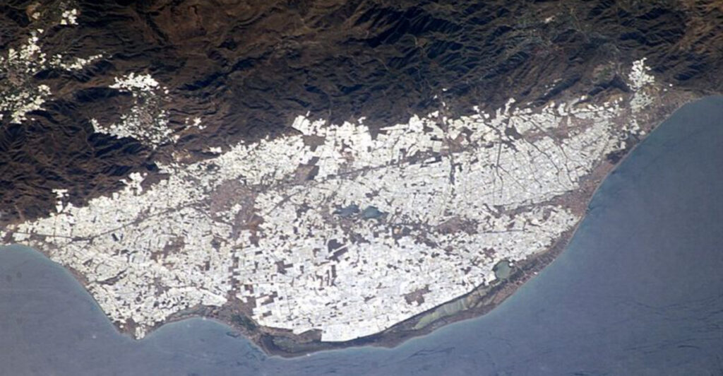 It’s Not the Great Wall: The Surprising Man-Made Structure Astronauts Can Actually See From Space