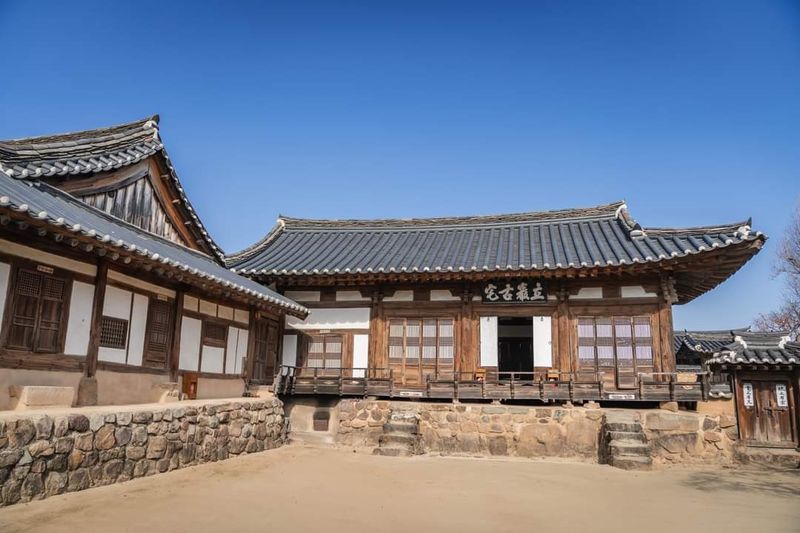 Hahoe Folk Village — Joseon-Era Korea
