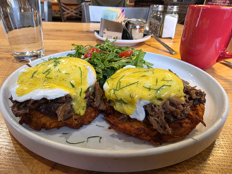 Kentucky - Eggs Over Frankfort (Louisville)