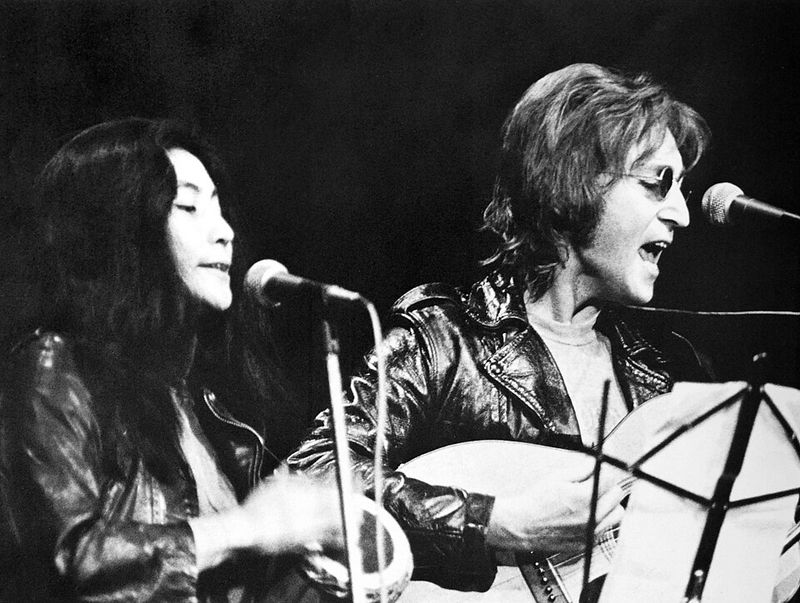 John Lennon & Yoko Ono - Woman Is the N****r of the World (1972)