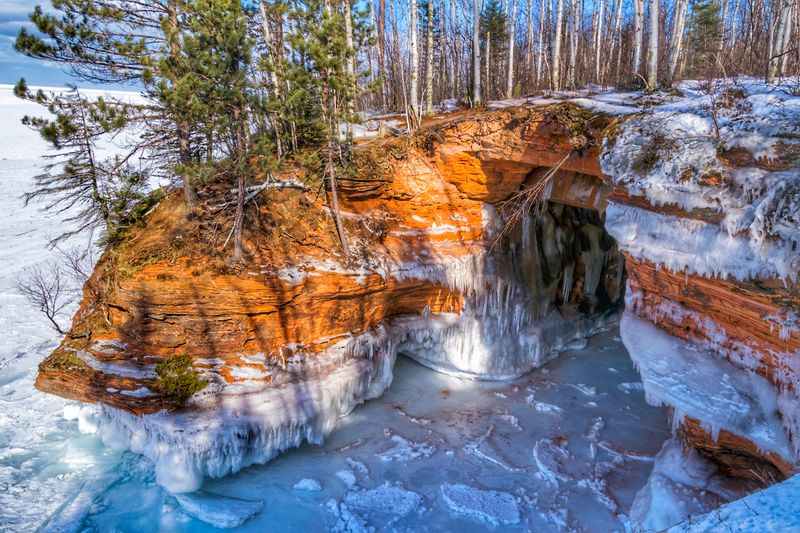 Apostle Islands Sea Caves — Lake Superior, USA